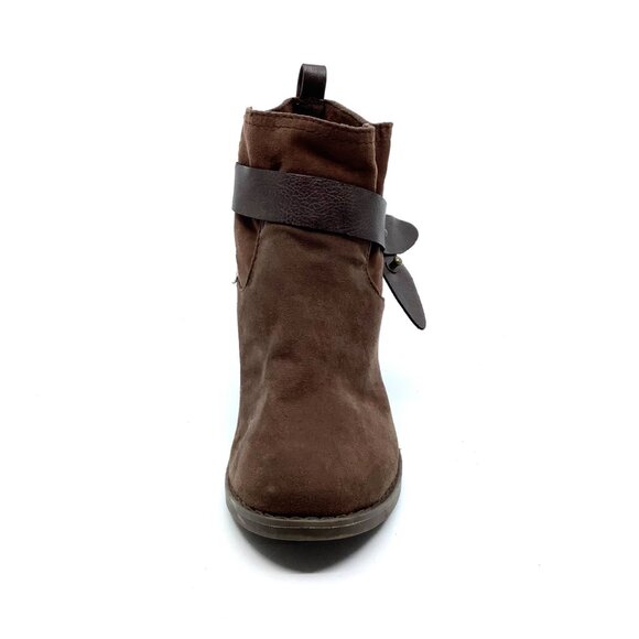 Old Navy Brown Suede Ankle Boots - Picture 3 of 8